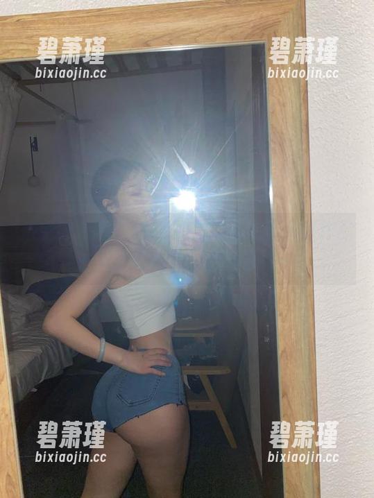 微密圈 - 白裙狂想曲！Cool文茜最新作品集，连裙角都在跳舞！