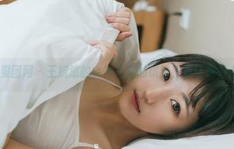 GIRLT果团网 – 王婉悠的女神写真的缤纷，竟让我有点花痴！