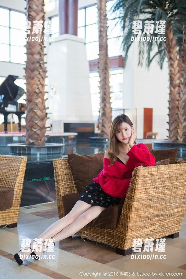 IMiss爱蜜社 - 泥鳅鳅的修女角色扮演!图片中,她真的好有个性啊,资源太值得一看了! IMiss爱蜜社 - 泥鳅鳅的修女角色扮演!图片中,她真的好有个性啊,资源太值得一看了!