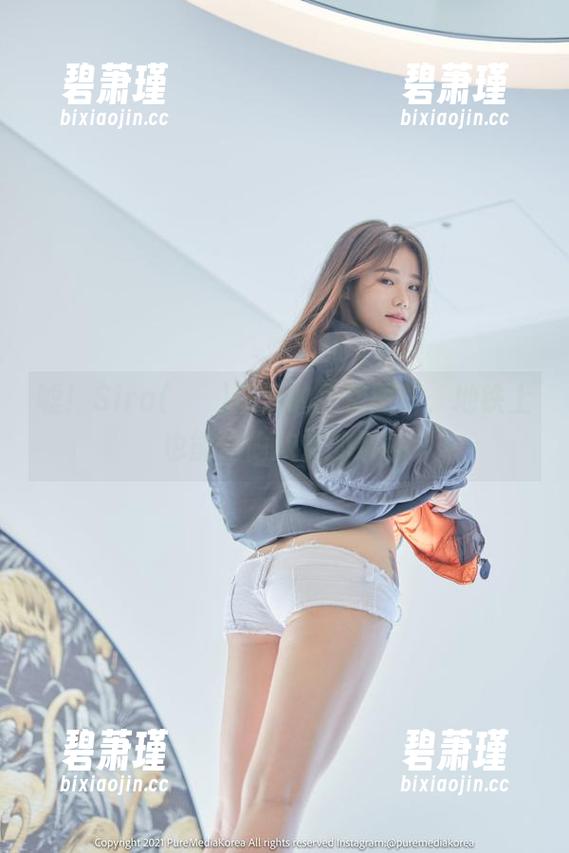 嘘！Sira(시라)姐姐的免费图册，地铁上也能偷偷欣赏的那种