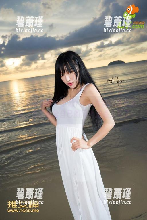 TGOD推女神 - 下载Yumi尤美的连衣裙合集，是时候给自己的风格加点儿料了！