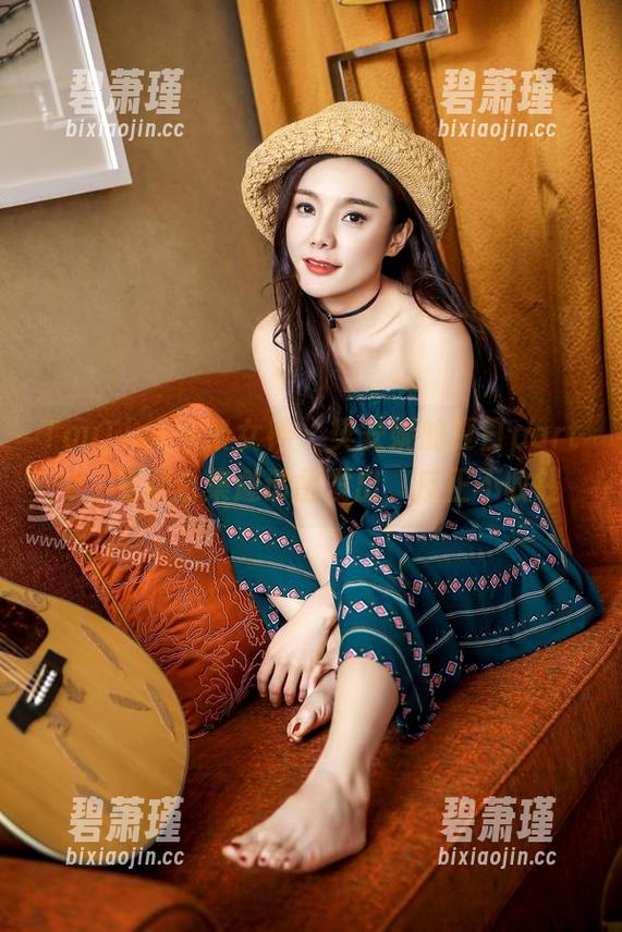 TouTiao头条女神 - 樊安妮的夏日party，免费合集邀请函发出，反正不收钱