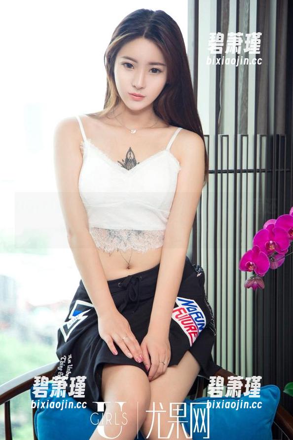 UGirls尤果网 - 穆菲菲的私拍:这角度还可以再“天使”点吗? UGirls尤果网 - 穆菲菲的私拍:这角度还可以再“天使”点吗?