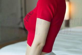 UGirls尤果网 – 被诗朵雅的泳衣闪瞎的眼：精选套图，快来膜拜！