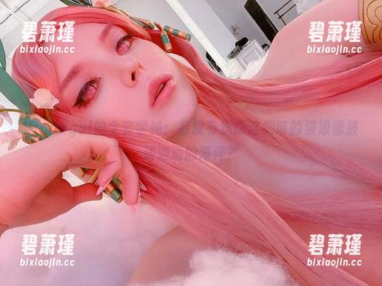 Vinnegal的全套学妹：有没有觉得这胸前的波浪像波涛汹涌的海洋？