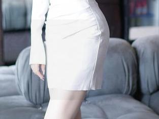 Xiuren秀人网 – 又来了！双笙Alina的高跟鞋资源合集，你是想拿来搭配，还是就想定格这个角度？