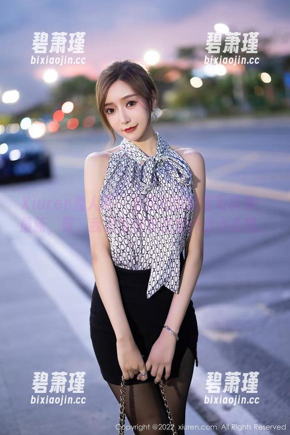 Xiuren秀人网 - 唐翩翩的教室写真集:最新,唉,我总觉得她在想什么小心思。 Xiuren秀人网 - 唐翩翩的教室写真集:最新,唉,我总觉得她在想什么小心思。