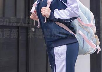 Xiuren秀人网 – 不只是打针！杜花花护士作品更新，来瞧瞧她背后的“医疗神器”！