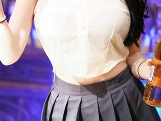 YouMi尤蜜荟 – 照片还是挑衣服？驳斥“职业装”之名的周妍希合集
