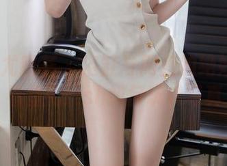 YouMi尤蜜荟 – 浴缸与网盘的绝妙配合：看鱼尾fish如何玩转写真