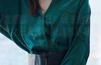 YouMi尤蜜荟 – 拜托！谁来给我解锁一下黄乐然的女王资源？被这气场震撼得半息不来！