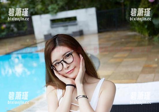 YouWu尤物馆 - 定制你的天使梦，看看赵思儿的写真来打破常规。