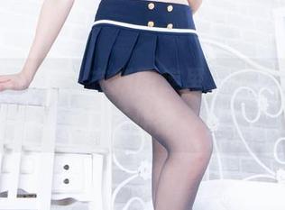 beautyleg – 在新图库里，Lena裸足的风采让人忍不住想多看几眼！
