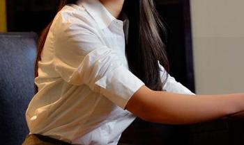 pans – 听说小颖的最新图包里有套装……我，是不是应该追吗？