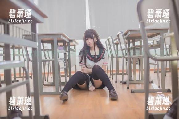 不同寻常的私房图集,yoko夏宅穿的那件白内衣有什么新花样? 不同寻常的私房图集,yoko夏宅穿的那件白内衣有什么新花样?
