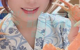 不小心路过けん研(けんけん)的Fantia-2020合集中，原图和套图里藏着什么好玩的？