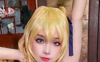 美图炸裂！七七娜娜子的“死库水”图包，让你忍不住想一试看个够！