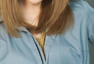 丽柜 – 教室里藏了不少惊喜，语寒的更新真的是以一种让人想疯狂的不安来调戏我。