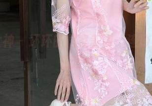 初夏女神 – 环环的居家美图，连沙发都像在走秀