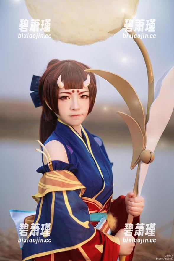 女王教你摆pose，半半子全套图集即将登场，俱往矣！