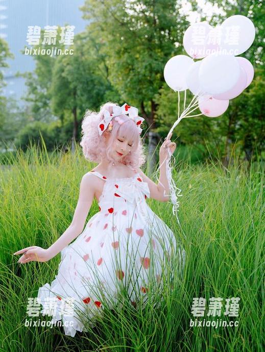 叉子宝宝化身透明小护士的时刻，美图合集让人忍俊不禁