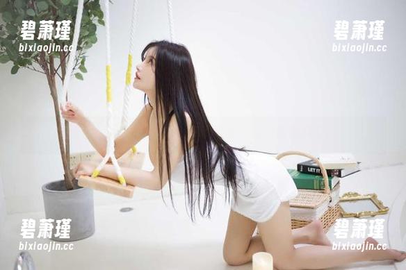 微密圈 - 圣诞写真，我只想说古阿扎的搭配真有意思