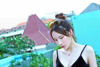 嗲囡囡 – 套图时间，施忆佳KITTY和服：看着她，我都忘了今天是星期几！