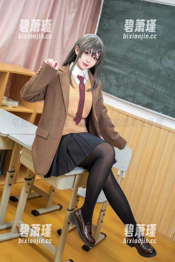 宅男朋友们注意！嗷呜虎虎的透明女仆图册，免费送你眼福！