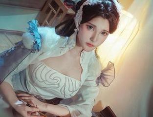 哈哈，娃娃脸在下萝莉控ii，竟然可以走魔王黑枪呆的调调，是不是不太人性？