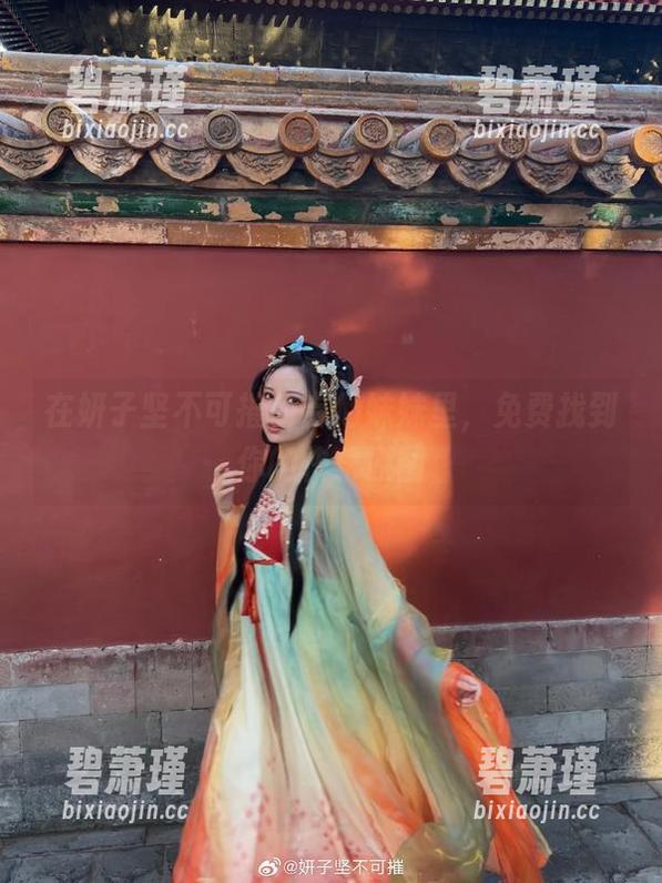 在妍子坚不可摧的吉他妹妹里，免费找到你的快乐原图