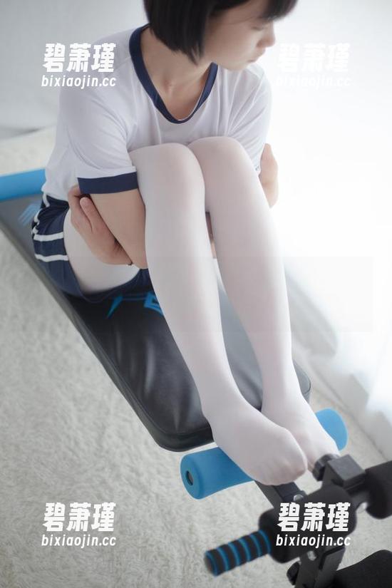 少女秩序 - 免费的体操服？和鹿可说的不多，但下载我就来！