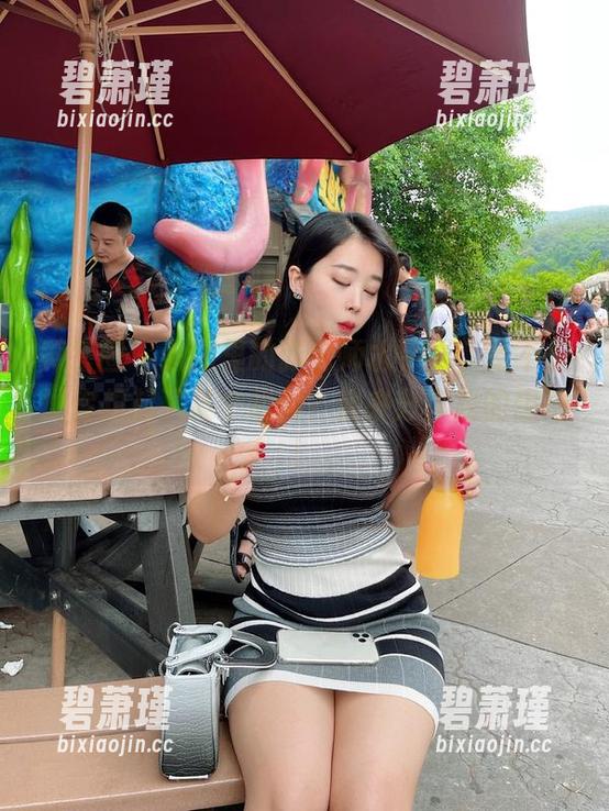 微密圈 - 原图里的张老师水手服,是不是让你想起了某个动画?快来分享我的想法! 微密圈 - 原图里的张老师水手服,是不是让你想起了某个动画?快来分享我的想法!