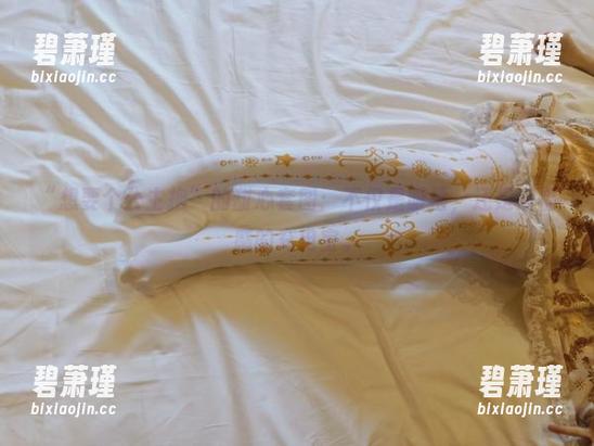 “想要个公主抱”的甜心套图：不仅是眼福，还是幸福感的充电宝。