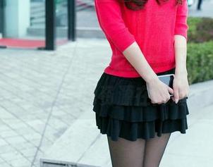 推女郎 – 何何夕的夏天写真，这里好像有点不寻常的资源在闪烁。