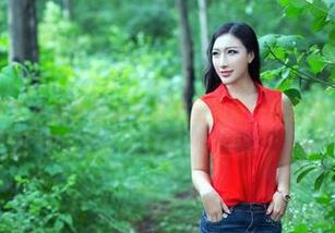 推女郎 – 就酱紫，杨伊短裤写真集里的每一处都是个“发现”。