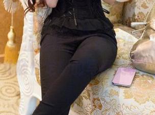 推女郎 – 穿上棉袜，拒绝寒冷，还是林清儿随性定制的写真美学！