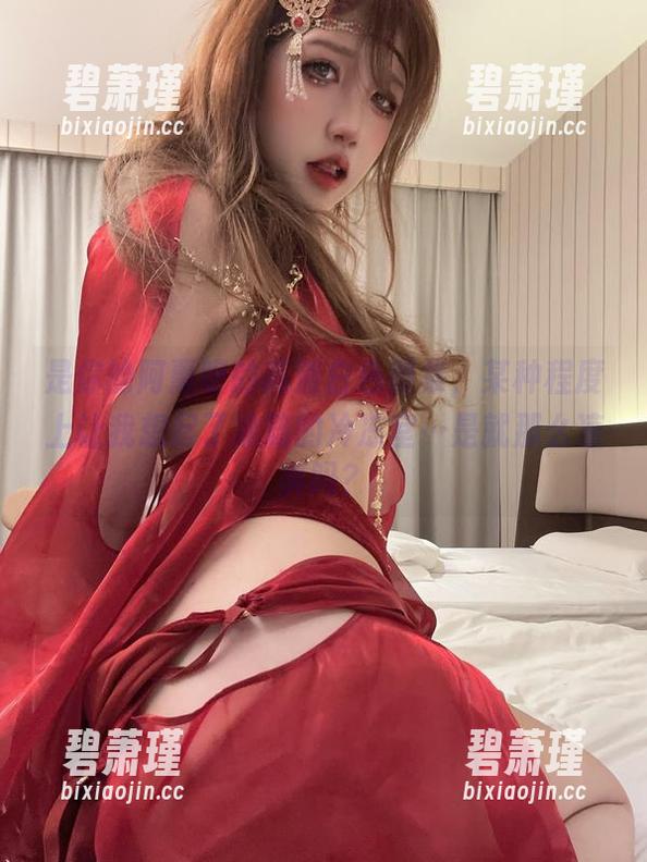 是你的阿薰呀的高清白色图集，某种程度上让我想起了冰箱的冷冻室…是就那么凉爽吗？