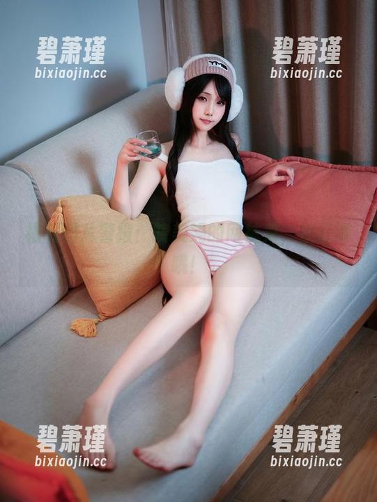 福利图片警报：晓美妈的网袜秀，别眨眼哦！