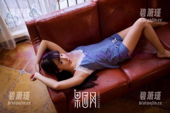 果团网 - 定制图集：看蜜桃Q妹儿的裸足，谁说脚不重要？