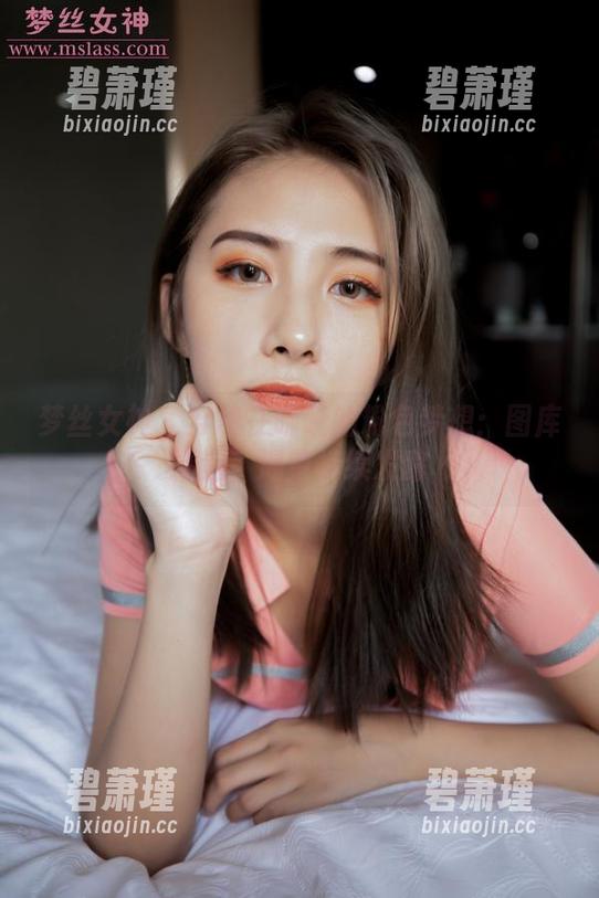梦丝女神 - 穿梭在晓晓的粉色梦想：图库精选，渴望持续发酵