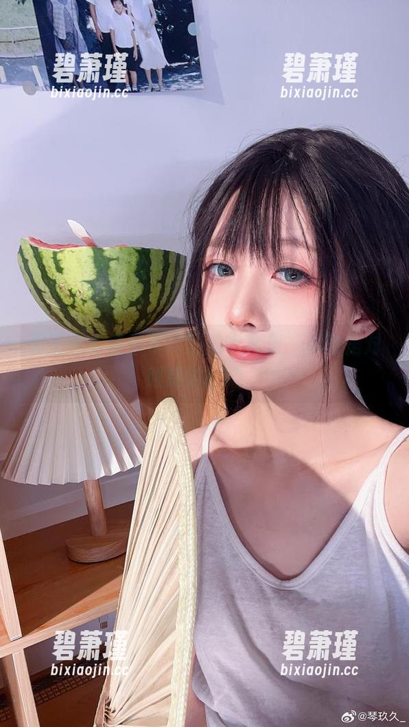 无圣光看清青琴玖的内衣合集，真的是对眼睛的挑战。