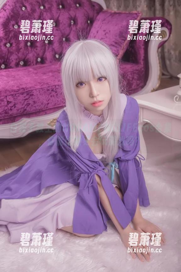 白易子教主的NOGAMENOLIFEcos合集，你能比她更会玩游戏吗？