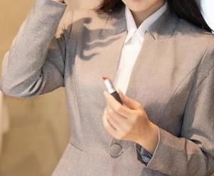 秀人网 – 全套作品：UU阿文学姐，这气质是不是让自信又飙升了？