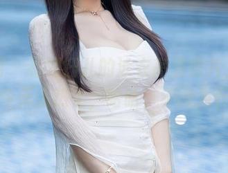 秀人网 – 看刘钰儿的泳衣高清照片，突然觉得今天太热了，哈哈，不问为什么。