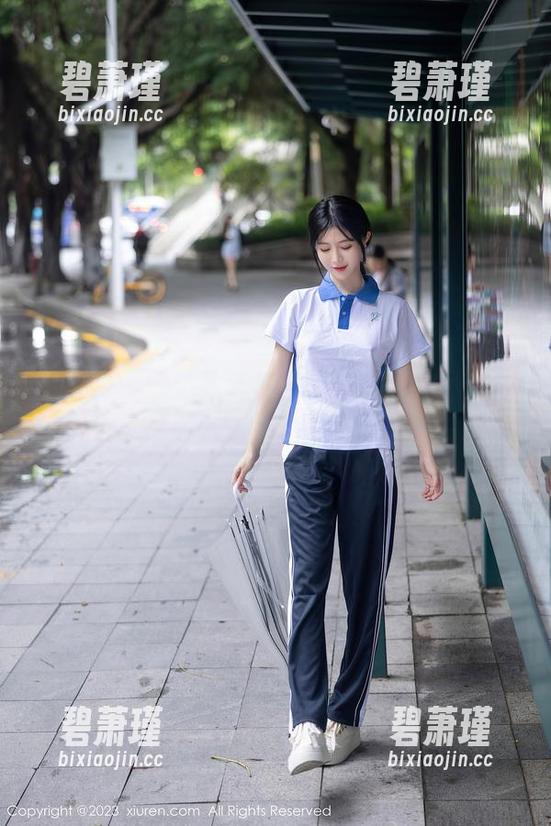 秀人网 - 安然就这样把黑丝内衣作品做成了“免费试衣间”,谁想试试? 秀人网 - 安然就这样把黑丝内衣作品做成了“免费试衣间”,谁想试试?