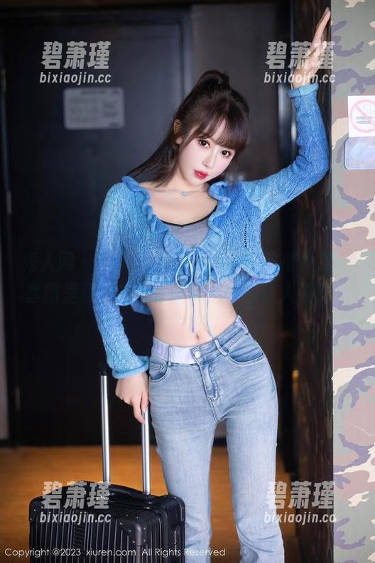 秀人网 - 别小看安然anran的这些女孩，套图里藏着细腻的情感，真能让人遐想。
