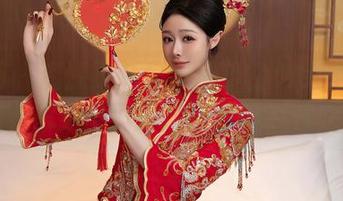 秀人网 – 资源更新！看星小兔Meetu如何把连衣裙穿出了图库里的不平凡之路。