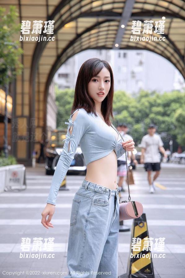 秀人网 - 我觉得美七mia的天使造型或许就是这个季节的流行？最新图包，让我聚焦在每一处细节上！