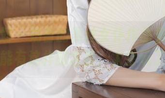 紧急企划 – 奶昔的黑丝女仆作品集，原图都能有这样的含蓄，太会玩了吧