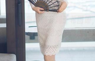 花漾show – 重新翻开周于希图册，温柔不仅在于表面，更多是心里忽闪的那道光。